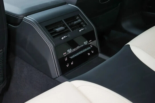 Porsche Panamera 4 E-Hybrid