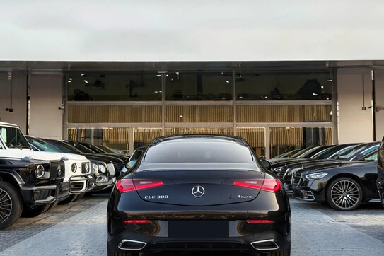 Mercedes CLE 300 4-Matic AMG Line