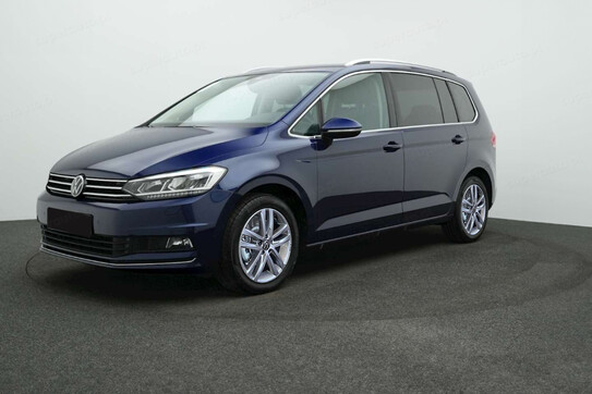 Volkswagen Touran Highline 1.5 TSI EVO DSG