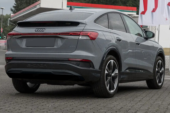 Audi Q4 e-tron 55 quattro Advanced Sportback