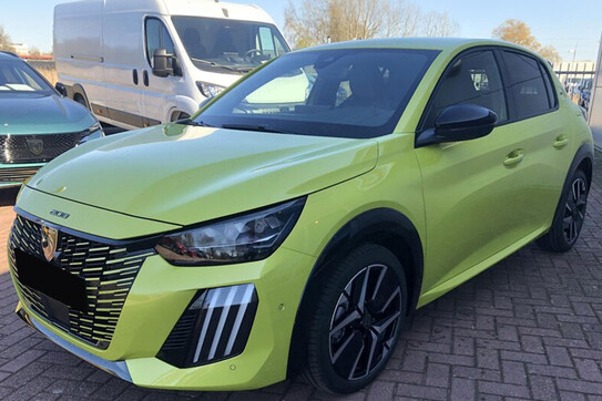 Peugeot 208 GT e-DCS6 1.2 mHEV
