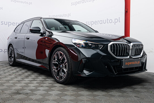 BMW Seria 5 Touring 520d xDrive M Sport