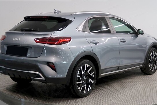 Kia XCeed 1.5 T-GDI Business Line DCT