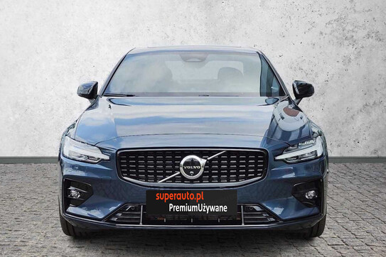 Volvo S60 B5 B AWD Ultimate Dark