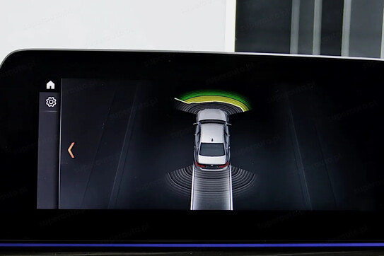 BMW Seria 5 530e xDrive Luxury Line