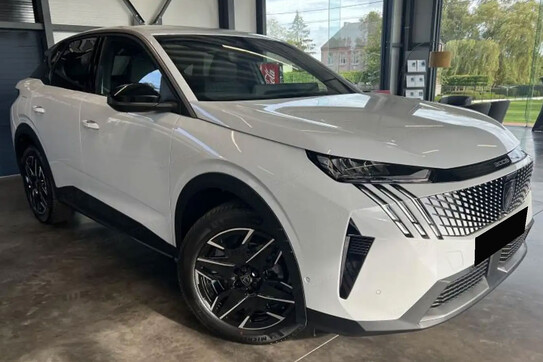 Peugeot 3008 Allure e-DCS 1.2 mHEV