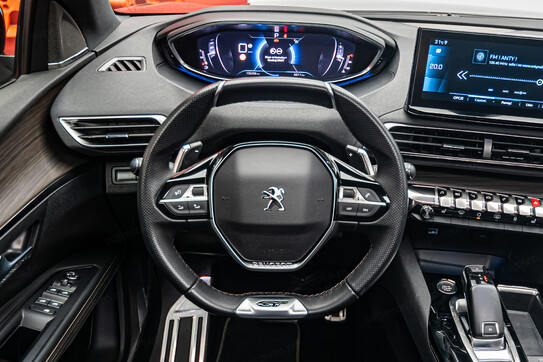 Peugeot 5008 2.0 BlueHDi GT S&S EAT8