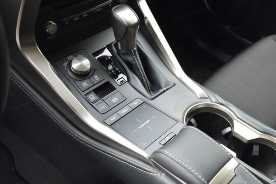 Lexus NX 300h 2.5 Hybrid