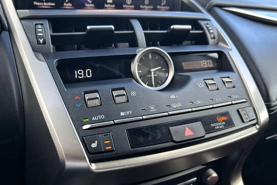Lexus NX 300h F Impression AWD
