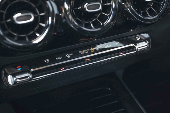 Mercedes GLA 200 Progressive