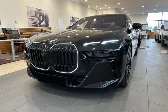 BMW Seria 7 740d xDrive M Sport