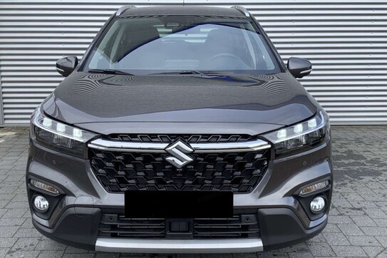 Suzuki S-Cross 1.4 BoosterJet mHEV Elegance SP
