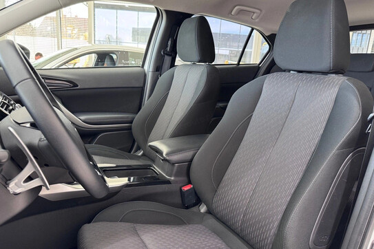 Mitsubishi Eclipse Cross 2.4 PHEV Intense 4x4
