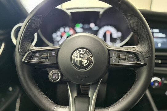 Alfa Romeo Giulia 2.0 Turbo TI Q4 aut