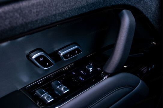 Land Rover Range Rover Sport D300  Dynamic SE
