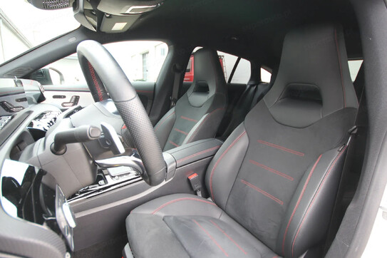Mercedes CLA 200  AMG Line 7G-DCT