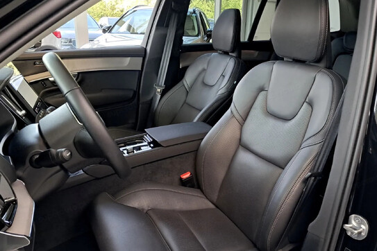 Volvo XC90 B5 B AWD Plus Dark 7os.