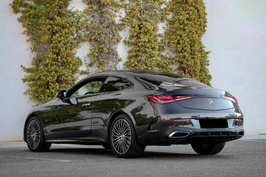 Mercedes CLE 300 4-Matic AMG Line