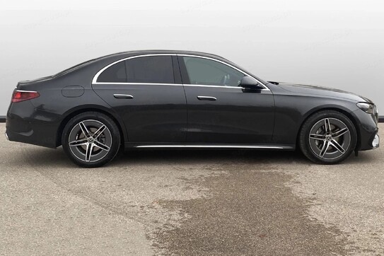 Mercedes E Klasa 220 d 4-Matic AMG 9G-Tronic