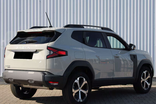 Dacia Duster Journey 1.6 Full Hybrid
