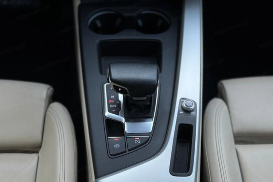 Audi A4 40 TDI quattro Advanced