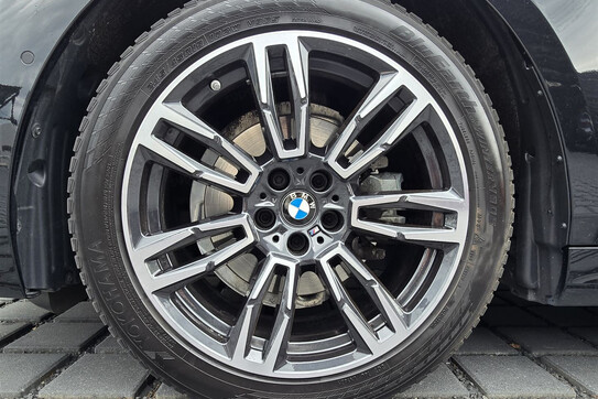 BMW Seria 5 520d xDrive M Sport
