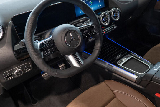 Mercedes GLA 200  AMG Line