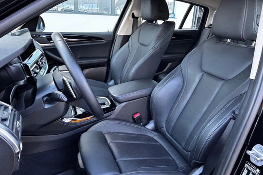 BMW X4 xDrive20i