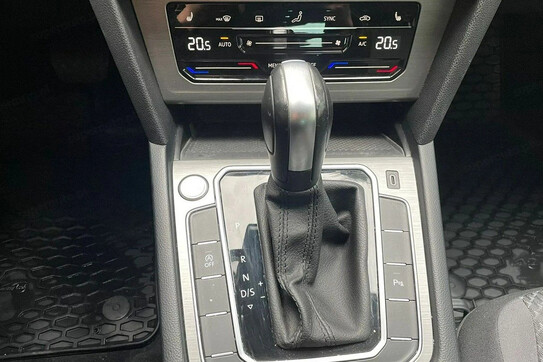 Volkswagen Passat 2.0 TDI EVO Essence DSG
