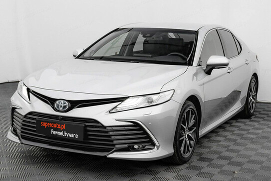 Toyota Camry Executive CVT