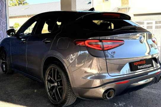 Alfa Romeo Stelvio Veloce Q4