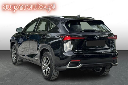 Lexus NX 300h Business Edition AWD