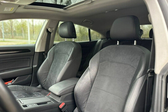 Volkswagen Arteon 2.0 TDI SCR Elegance DSG