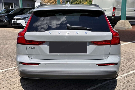 Volvo V60 B4 Core