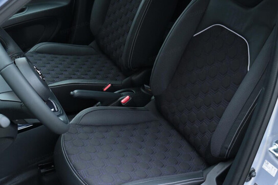 Toyota Aygo X JBL 1.0 CVT