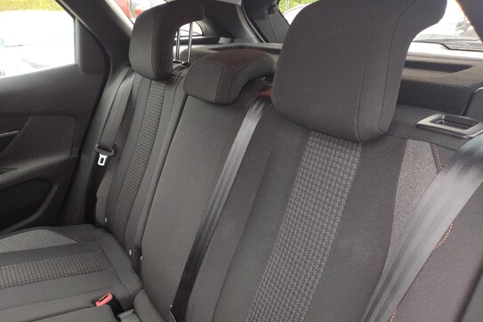 Peugeot 3008 Active Pack 1.2 PureTech  S&S EAT8