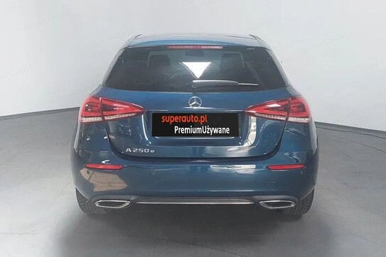 Mercedes Klasa A 250 e Progressive