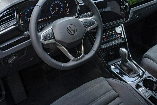 Volkswagen Touran Highline 1.5 TSI DSG 7os.