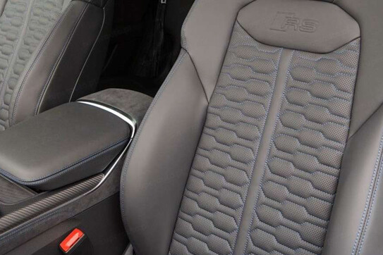 Audi Q8 RSQ8 TFSI quattro Performance