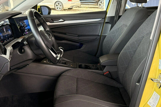 Volkswagen Golf VIII 1.0 TSI Life
