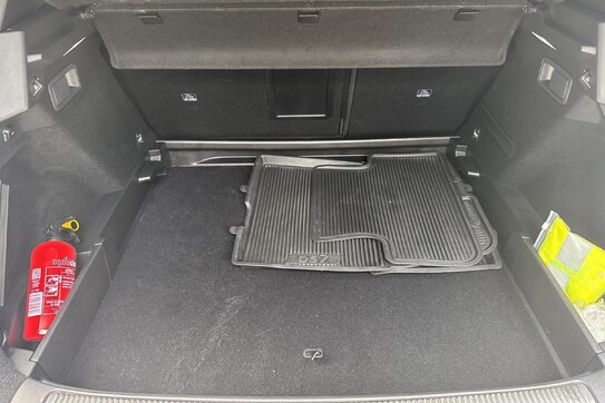 DS DS7 Performance Line 1.5 BlueHDi  aut