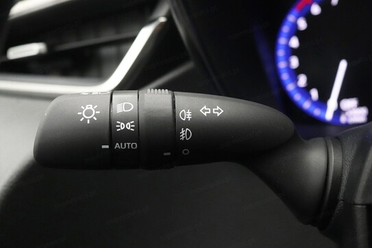 Suzuki Swace Elegance 1.8 Hybrid CVT
