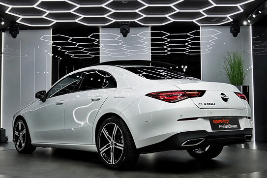 Mercedes CLA 180 d Progressive