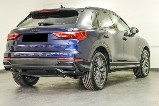 Audi Q3 35 TFSI S line