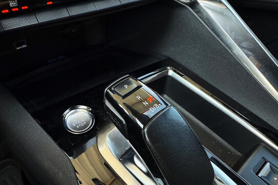 Peugeot 3008 1.6 PureTech Hybrid4 PHEV GT S&S EAT8