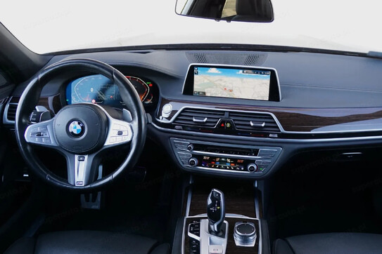 BMW Seria 7 730d xDrive