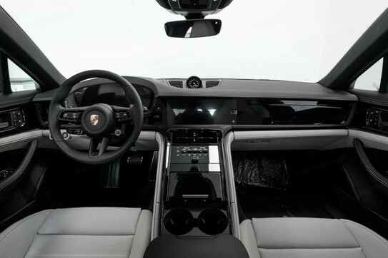 Porsche Panamera 4 E-Hybrid