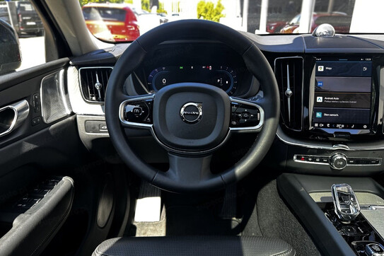 Volvo XC60 B5 B AWD Ultra Dark aut