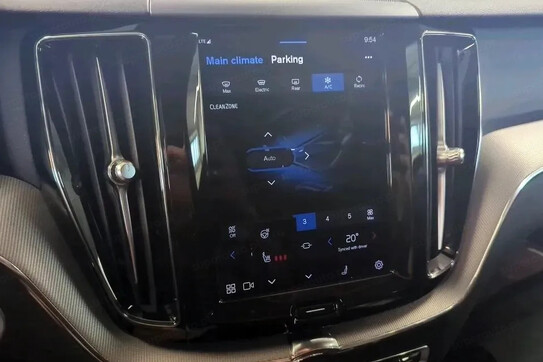 Volvo XC60 B4 B Plus Bright aut