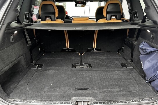 Volvo XC90 T8 AWD Plug-In Hybrid Inscription 7os aut